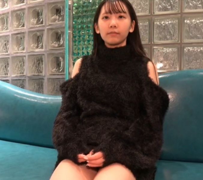 MUKC-042 オジサンを虜にする あざと可愛い地下アイドル 秘密のオフパコ枕営業 中出しOKコスプレSEXイ